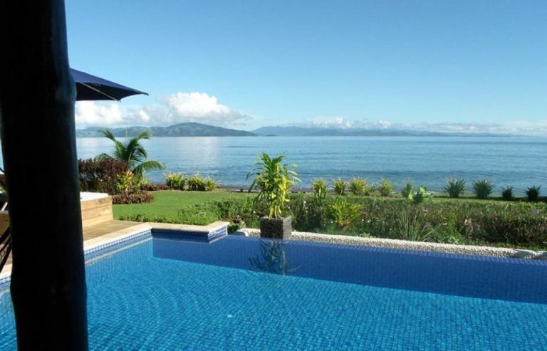Aroha Taveuni Beachfront Bures Вайево Экстерьер фото