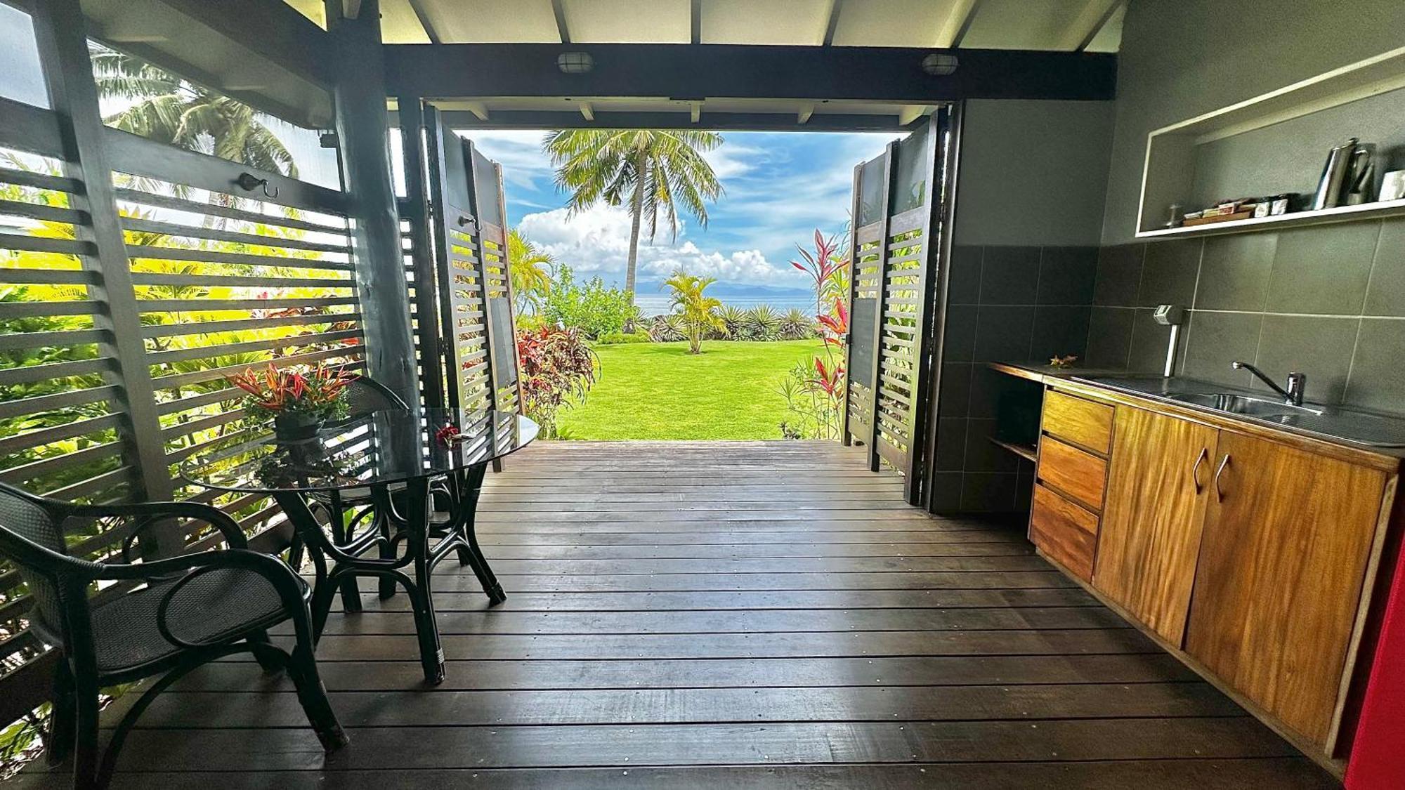 Aroha Taveuni Beachfront Bures Вайево Экстерьер фото